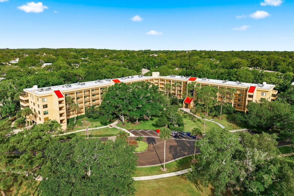 3078 EASTLAND BOULEVARD 401, Clearwater, FL 33761
