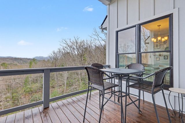 452 Chestnut Mountain Road, Blairsville, GA 30512