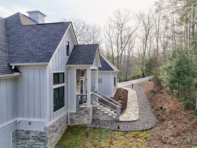 452 Chestnut Mountain Road, Blairsville, GA 30512