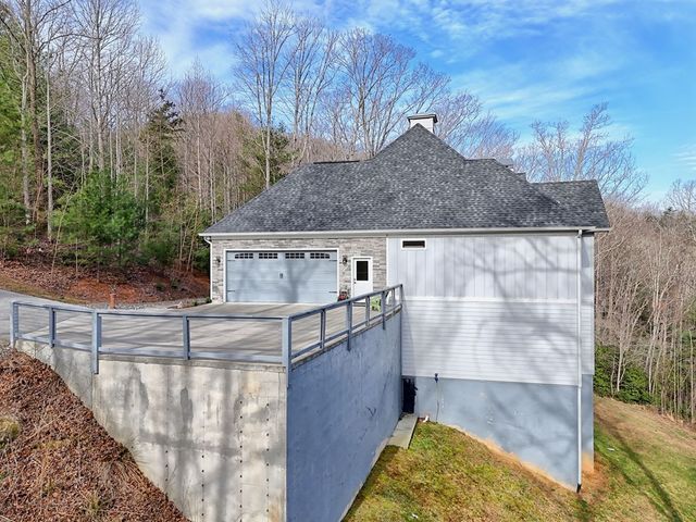 452 Chestnut Mountain Road, Blairsville, GA 30512