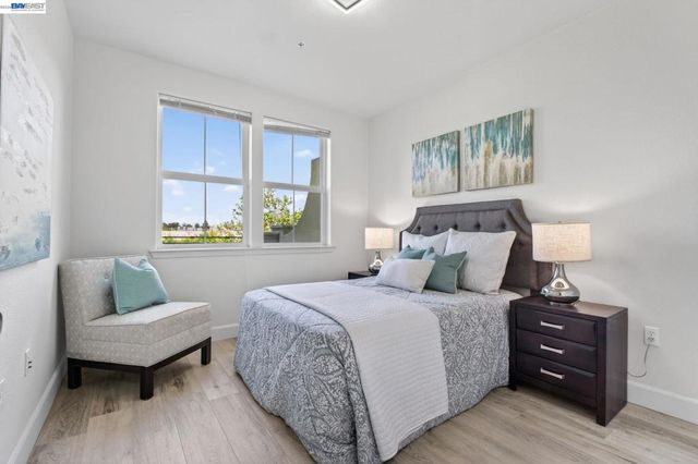 600 S Abel St 214, Milpitas, CA 95035