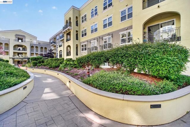 600 S Abel St 214, Milpitas, CA 95035