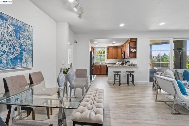 600 S Abel St 214, Milpitas, CA 95035