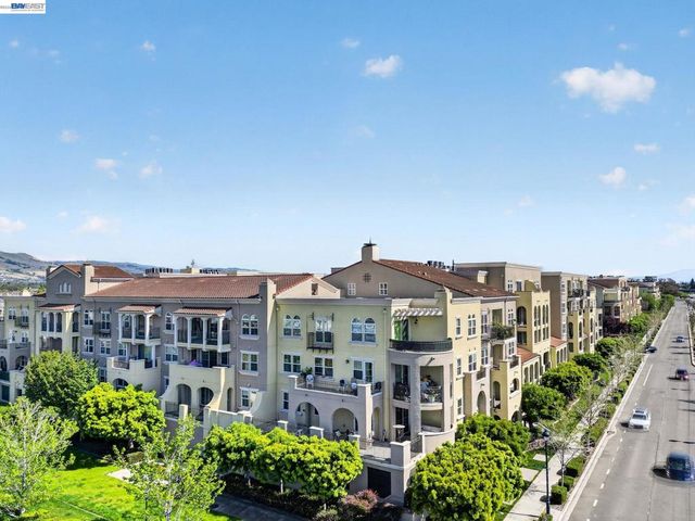 600 S Abel St 214, Milpitas, CA 95035
