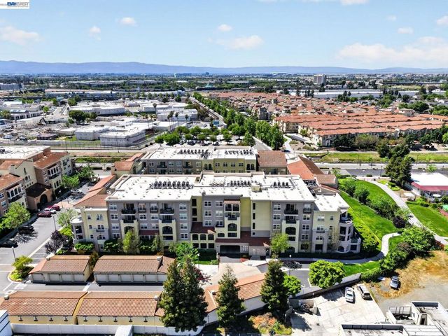 600 S Abel St 214, Milpitas, CA 95035