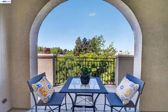600 S Abel St 214, Milpitas, CA 95035