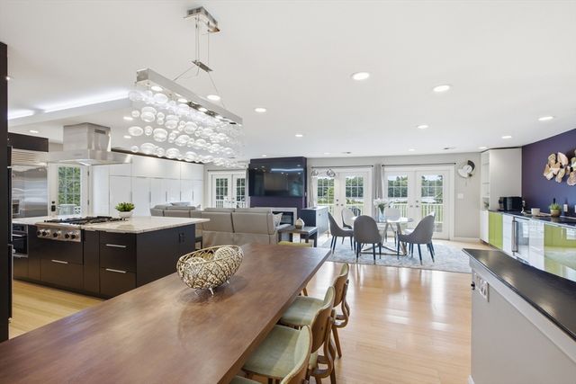 20 Parkerville Rd, Southborough, MA 01772