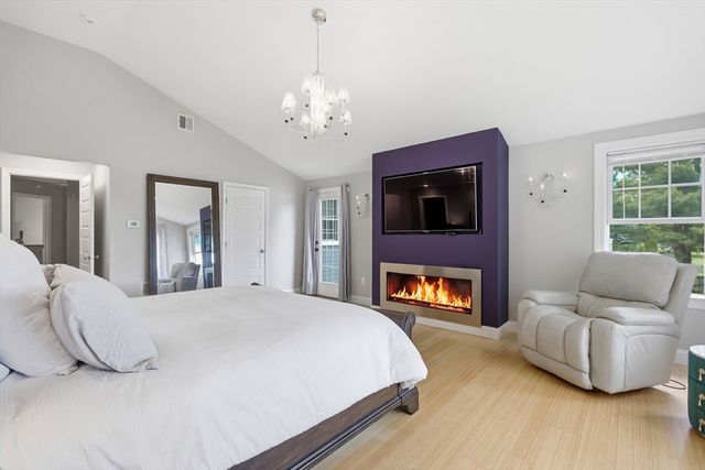20 Parkerville Rd, Southborough, MA 01772