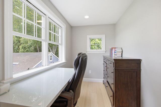 20 Parkerville Rd, Southborough, MA 01772