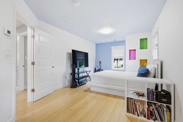 20 Parkerville Rd, Southborough, MA 01772