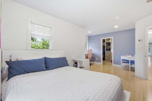20 Parkerville Rd, Southborough, MA 01772