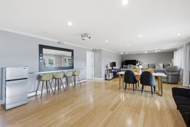 20 Parkerville Rd, Southborough, MA 01772