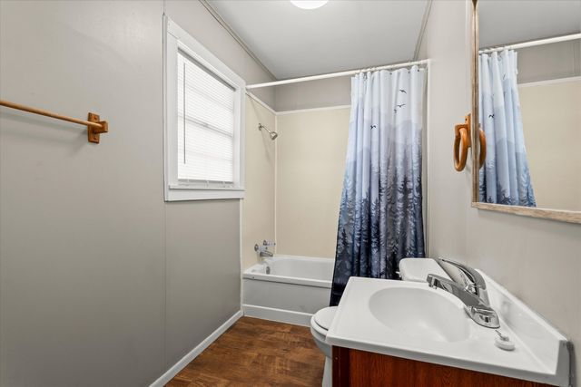 805 Avenue C, Levelland, TX 79336