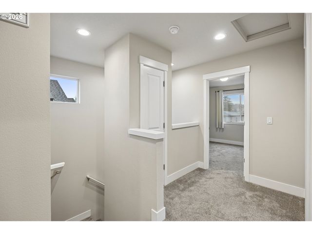 17079 Se TROGE Rd, Happy Valley, OR 97086