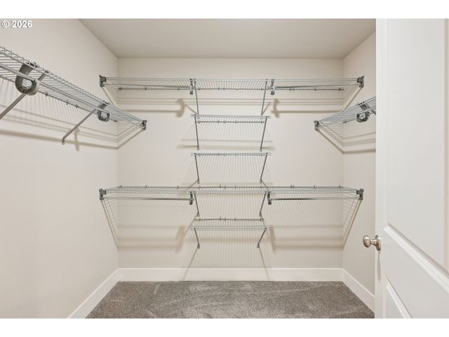 17079 Se TROGE Rd, Happy Valley, OR 97086