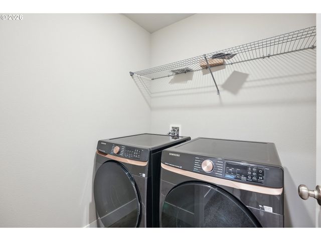 17079 Se TROGE Rd, Happy Valley, OR 97086