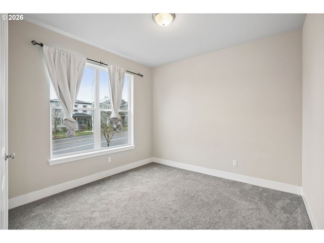 17079 Se TROGE Rd, Happy Valley, OR 97086