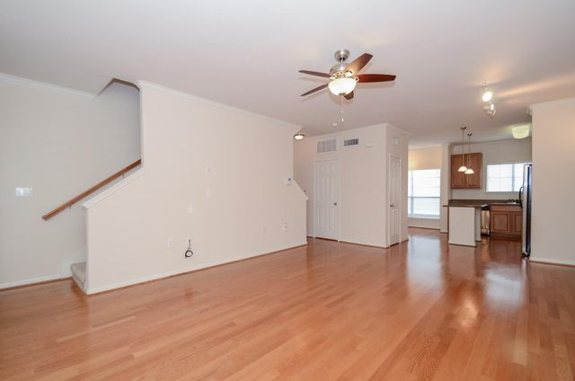 9200 Westheimer Road 802, Houston, TX 77063