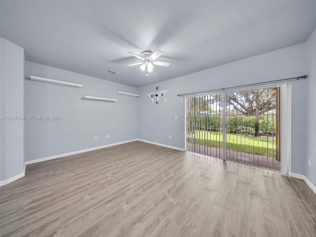 8306 Santa Monica Ave, Tamarac, FL 33321