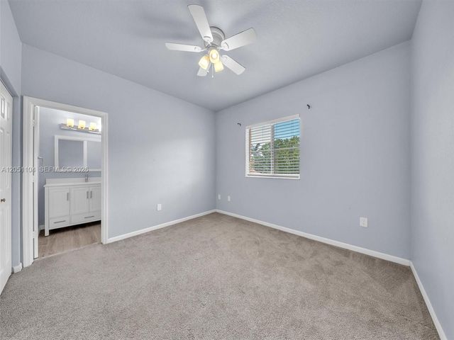 8306 Santa Monica Ave, Tamarac, FL 33321