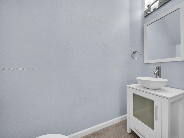 8306 Santa Monica Ave, Tamarac, FL 33321