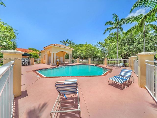 8306 Santa Monica Ave, Tamarac, FL 33321