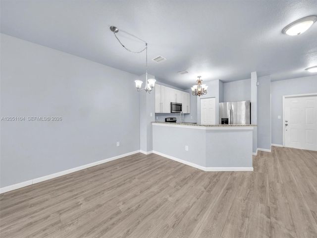 8306 Santa Monica Ave, Tamarac, FL 33321