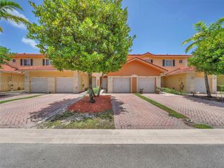 8306 Santa Monica Ave, Tamarac, FL 33321