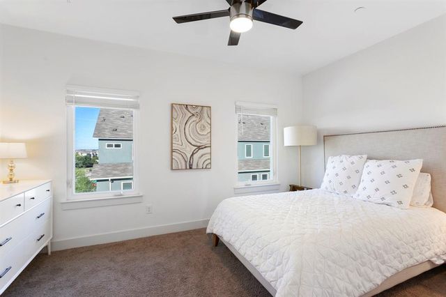 7203 Bassett CT, Austin, TX 78741