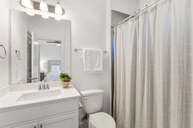 7203 Bassett CT, Austin, TX 78741