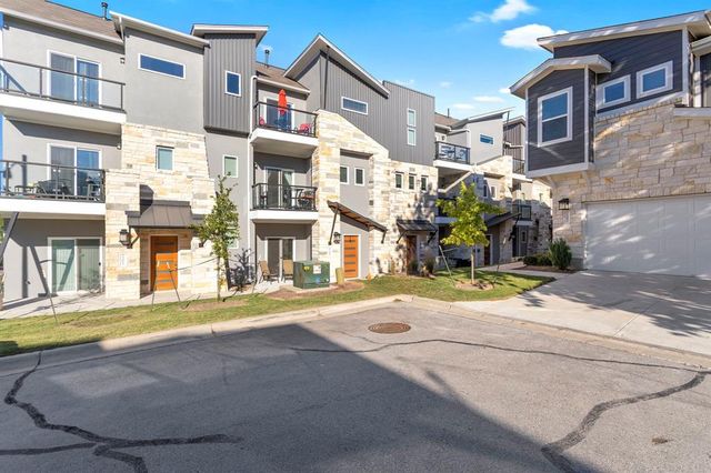 7203 Bassett CT, Austin, TX 78741