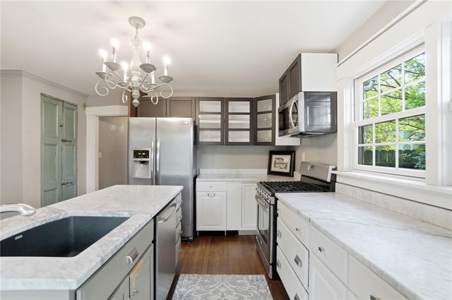 39 Henry Street, Dayton, OH 45402