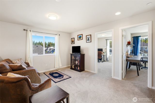 89 Basil Avenue, Shelton, WA 98584