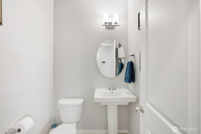 89 Basil Avenue, Shelton, WA 98584