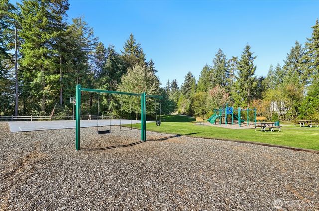 89 Basil Avenue, Shelton, WA 98584