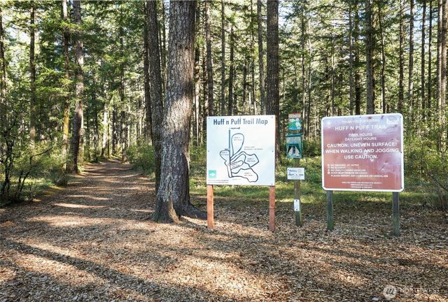 89 Basil Avenue, Shelton, WA 98584