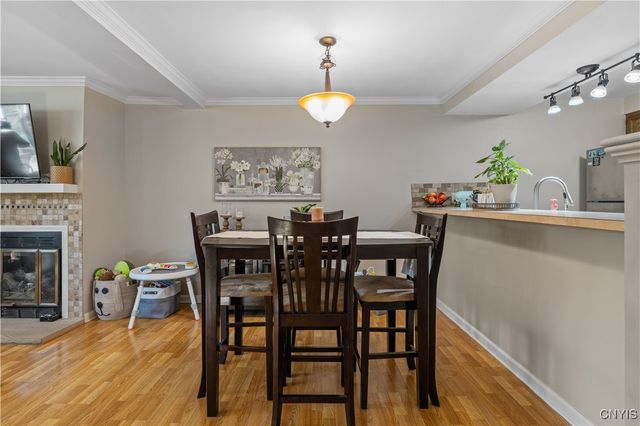 8253 Beehive Cir, Clay, NY 13090