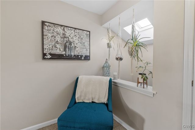 8253 Beehive Cir, Clay, NY 13090