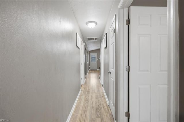 1269 Eaglewood DR, Virginia Beach, VA 23454