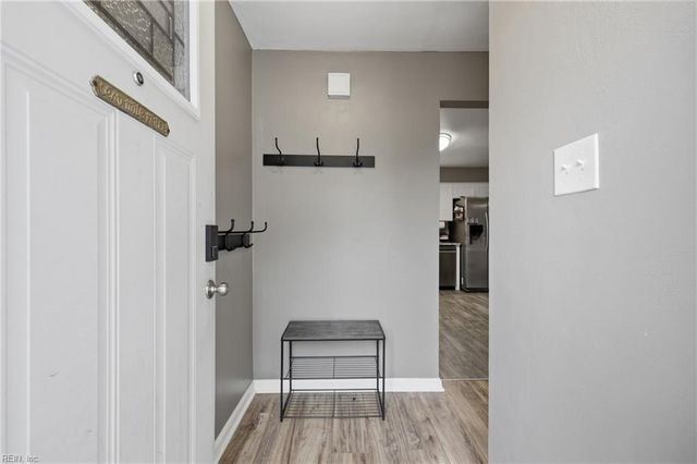 1269 Eaglewood DR, Virginia Beach, VA 23454