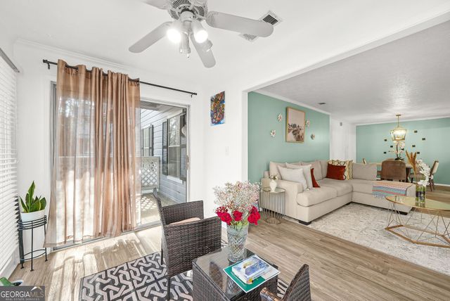 502 Vicksburg Place, Atlanta, GA 30350