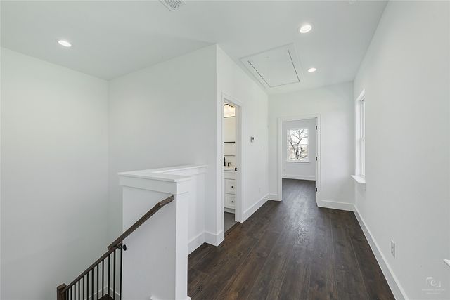 1104 E Annie Street, Fort Worth, TX 76104