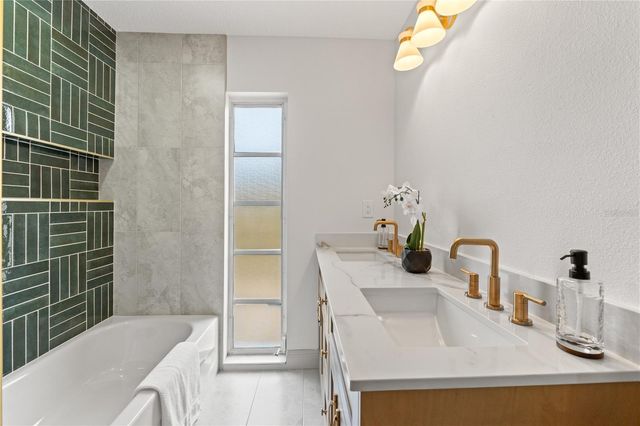 13211 111TH LANE, Largo, FL 33778