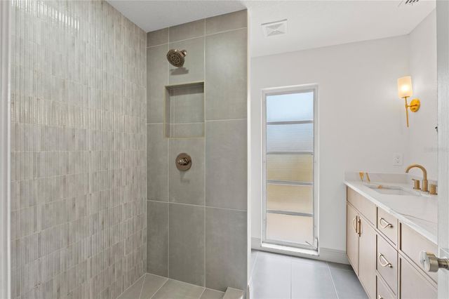 13211 111TH LANE, Largo, FL 33778