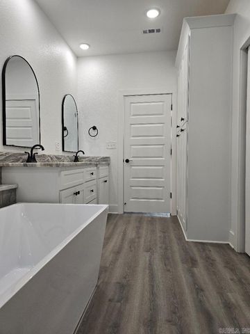 2243 E. Maryland Avenue, Sherwood, AR 72120