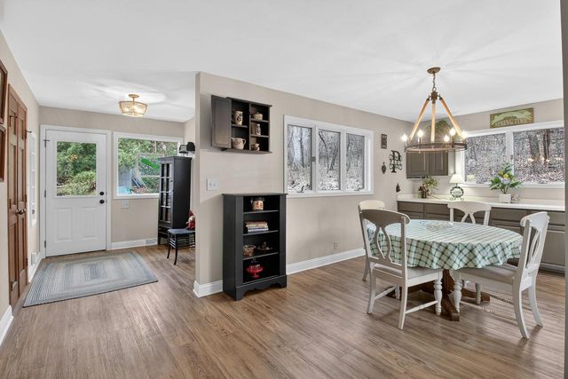 N7024 Oakwood ROAD, Whitewater, WI 53190