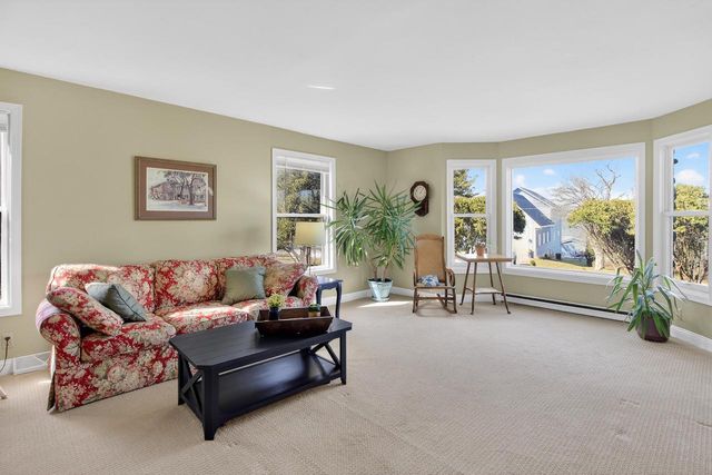 N7024 Oakwood ROAD, Whitewater, WI 53190