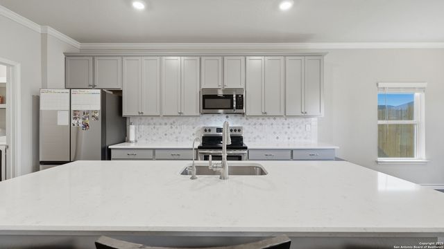 266 Rolling, New Braunfels, TX 78130