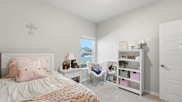 266 Rolling, New Braunfels, TX 78130