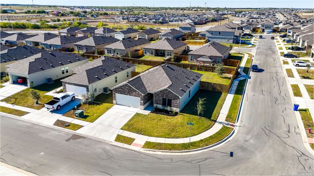 266 Rolling, New Braunfels, TX 78130